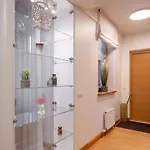 Contemporary 2bd Apartment, Riga, Center דירה ריגה