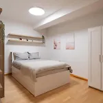 Apartamento Contemporary 2bd Apartment, Riga, Center Riga