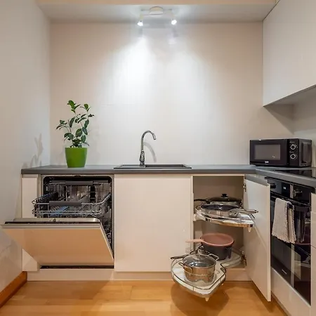 Contemporary 2bd Apartment, Riga, Center * Riga