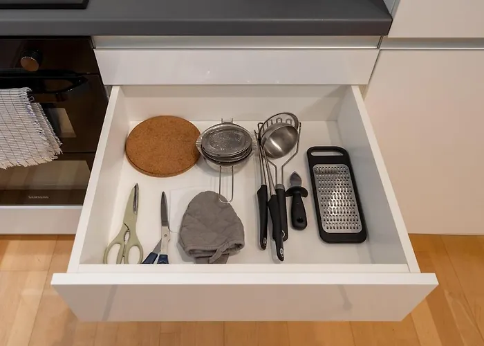 Contemporary 2bd Apartment, Riga, Center * Riga