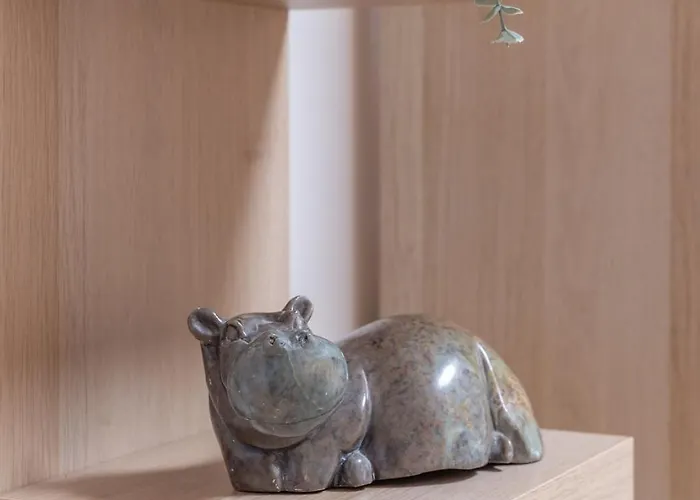 Contemporary 2bd Apartment, Riga, Center Riga