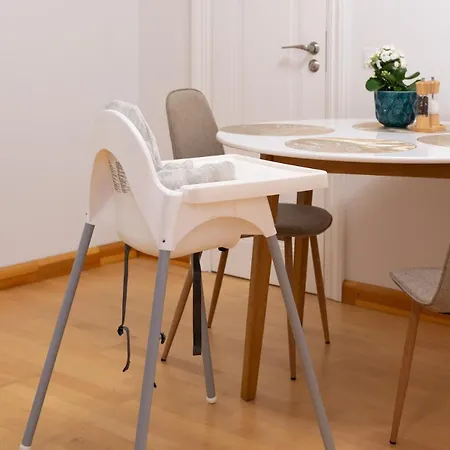 Contemporary 2bd Apartment, Riga, Center Апартаменты *