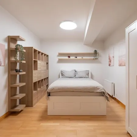 Contemporary 2bd Apartment, Riga, Center Apartment Riga